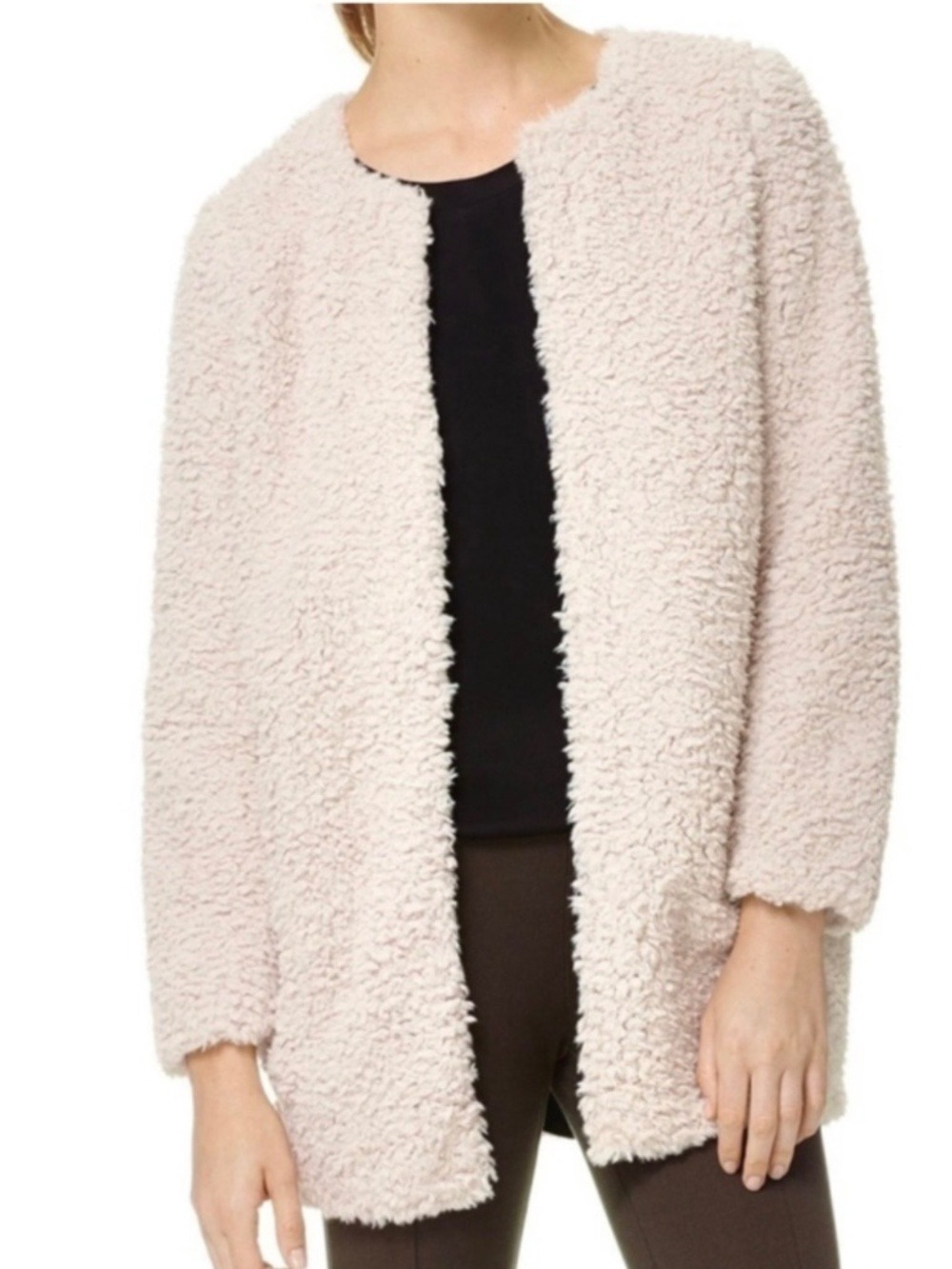 Aritzia Wilfred Laboratoire sherpa jacket neutral size medium